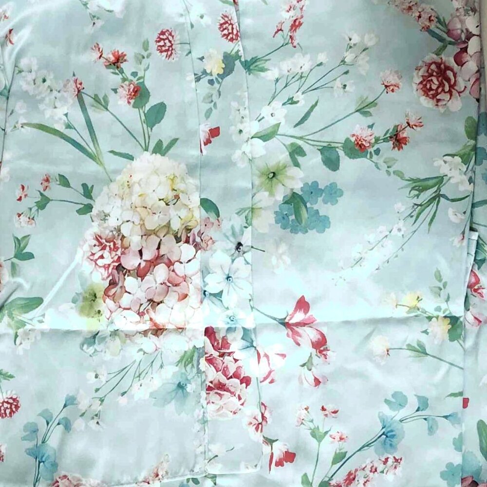 NEW Flora Nikrooz Women Satin Floral Charmeuse Light Blue Short Lounge Robe - Picture 3 of 3